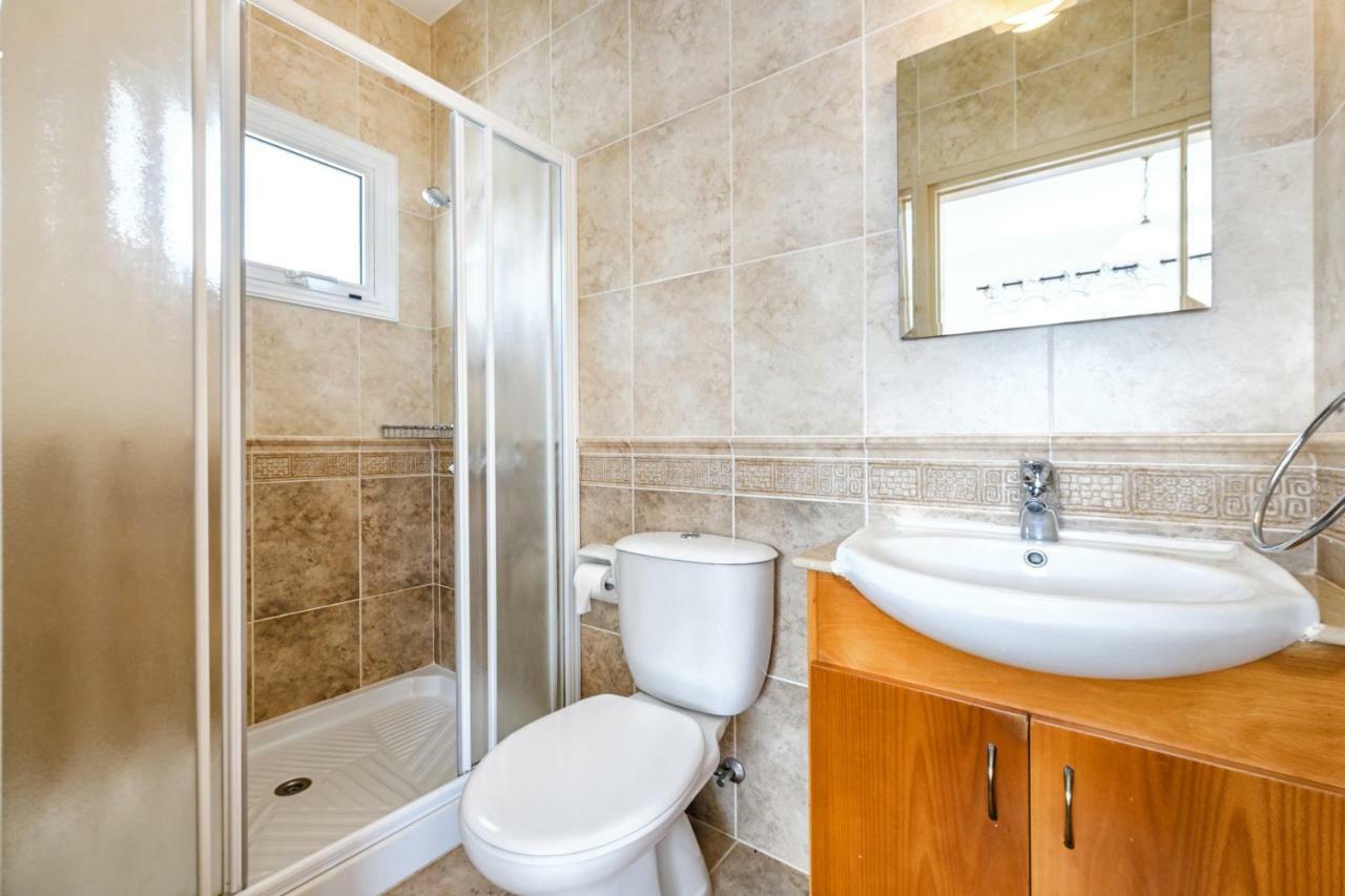 Zacharia Villas Protaras Phòng bức ảnh